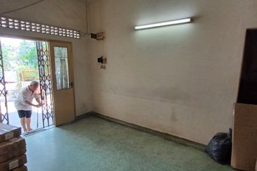 Happy Garden (Taman Gembira)