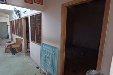 Happy Garden (Taman Gembira)