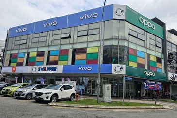 The Trillium @Lake Fields