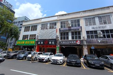 Taman Connaught (Taman Sri Cendikia)