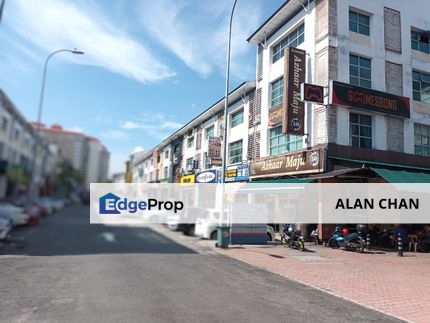 3 storey shop @ Dataran Dwitasik Bandar Sri Permaisuri Rm2.49mil, Kuala Lumpur, Cheras