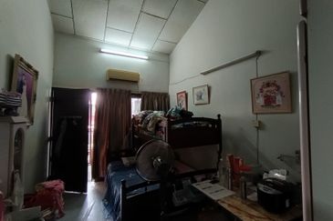 Taman Connaught (Sri Cendekia)