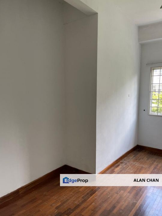 Taman Sungai Besi Indah Seri Kembangan near The Mines 3 Storey Townhouse, Selangor, Seri Kembangan