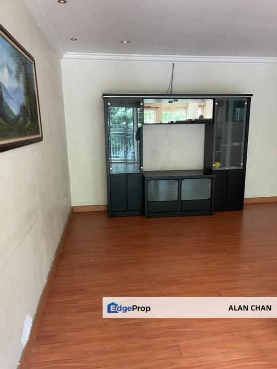 Taman Sungai Besi Indah Seri Kembangan near The Mines 3 Storey Townhouse, Selangor, Seri Kembangan