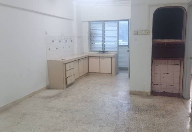 Taman Connaught (Sri Cendekia)