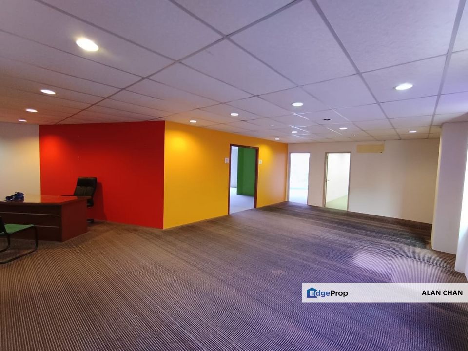 1st FLOOR OFFICE FOR RENT 2571 SQFT @ RM5500, Kuala Lumpur, Cheras