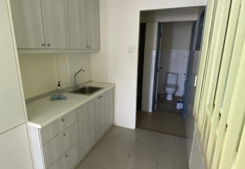 Pavilion Ceylon Hill