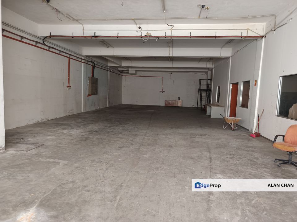 BASEMENT WAREHOUSE FOR RENT – TAMAN TAYNTON VIEW, CHERAS, Kuala Lumpur, Cheras