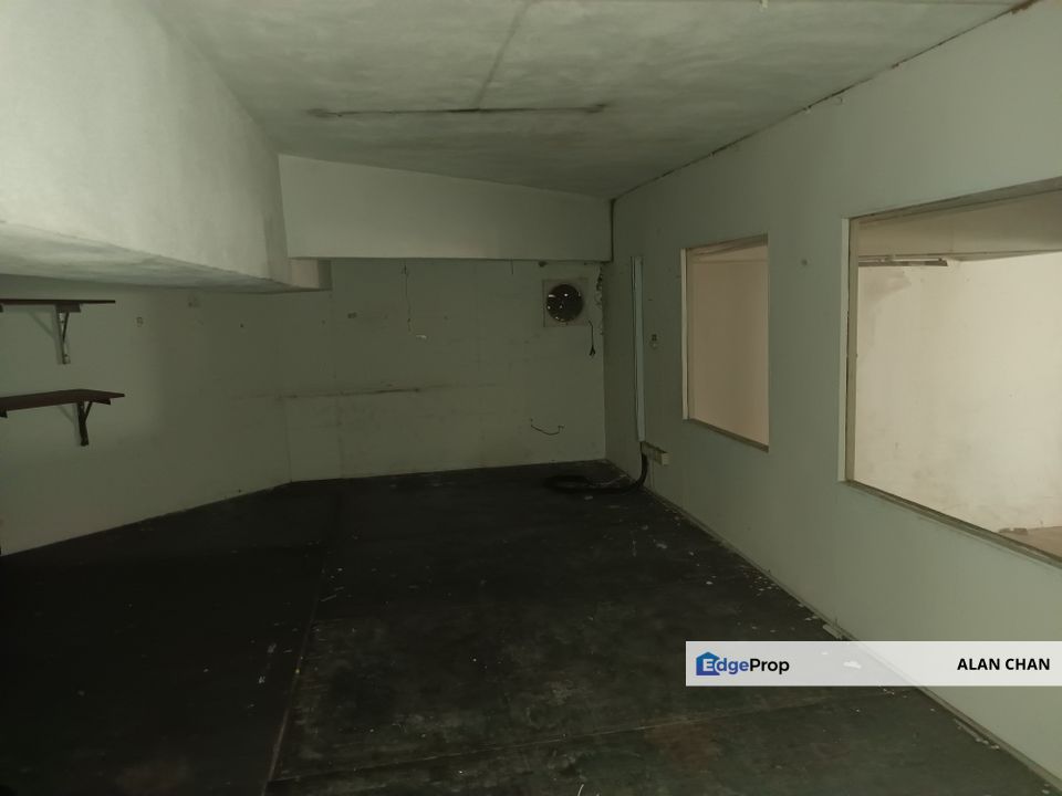 BASEMENT WAREHOUSE FOR RENT – TAMAN TAYNTON VIEW, CHERAS, Kuala Lumpur, Cheras