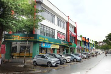 D Square @ Bandar Damai Perdana