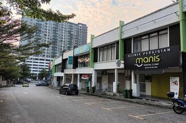 D Square @ Bandar Damai Perdana