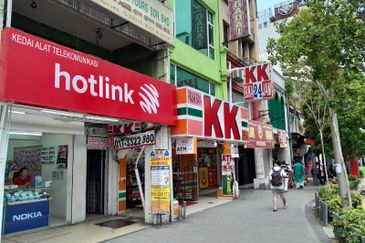 5 Storey shop for sale at Petaling Street, RO I5.1%