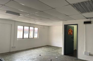 Taman Industri Selesa Jaya