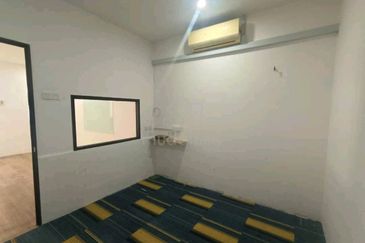 D Square @ Bandar Damai Perdana