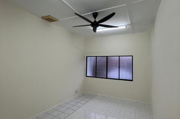 Taman Bukit Anggerik