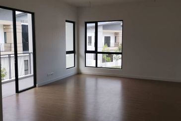 Arahsia Residences, Tropicana Aman