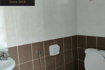 Pusat Perniagaan D'Kebun