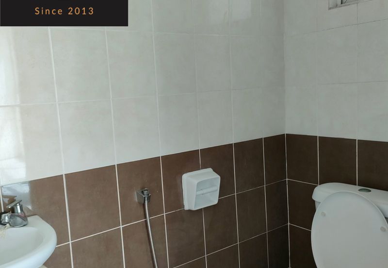 Pusat Perniagaan D'Kebun