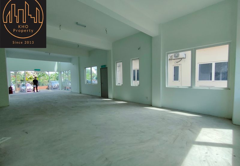 Pusat Perniagaan D'Kebun