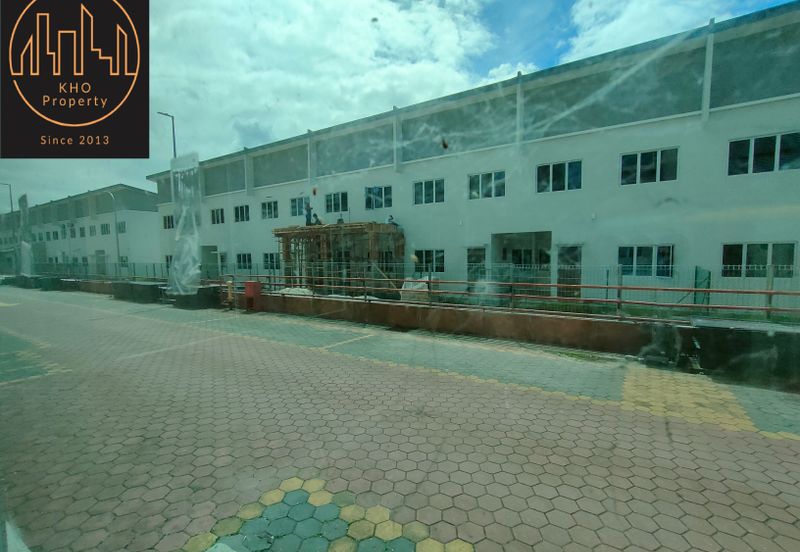 Pusat Perniagaan D'Kebun