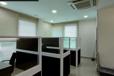 Pusat Perniagaan D'Kebun