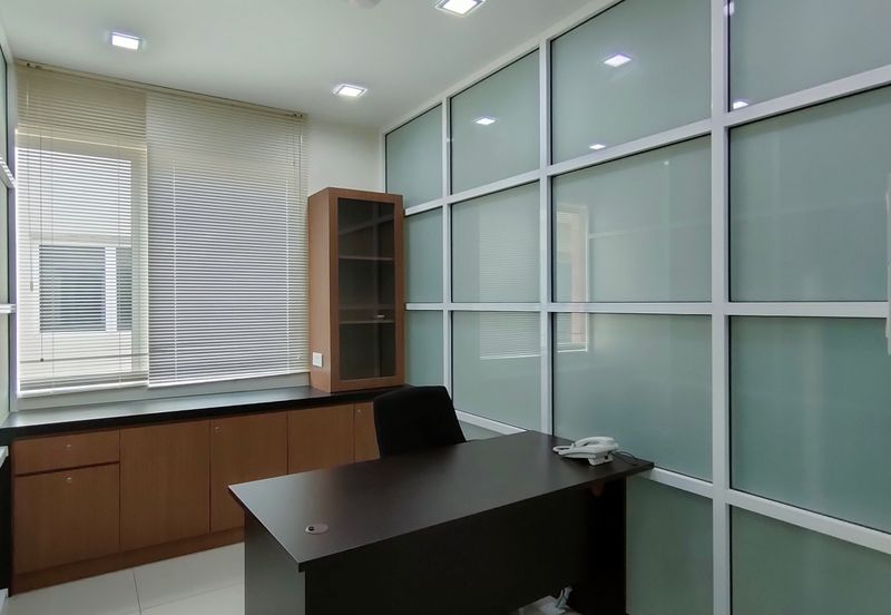 Pusat Perniagaan D'Kebun