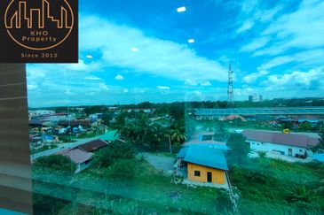 Pusat Perniagaan D'Kebun