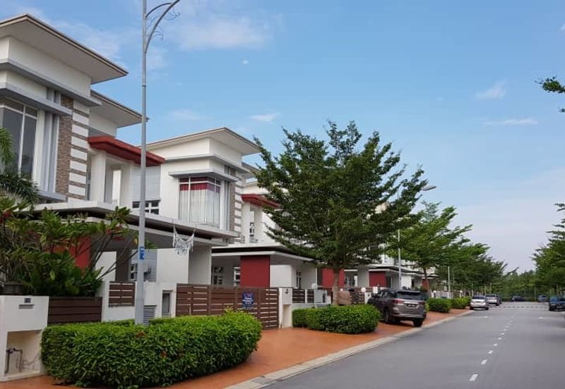 Casa Idaman, Setia Alam