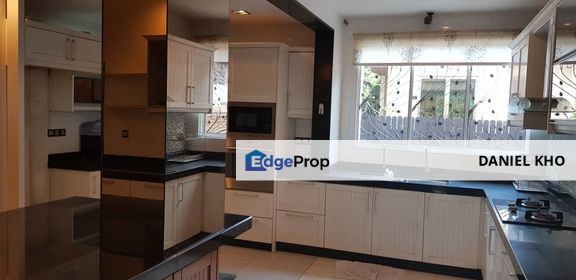 Double storey bungalow Aman Perdana Klang, Selangor, Klang