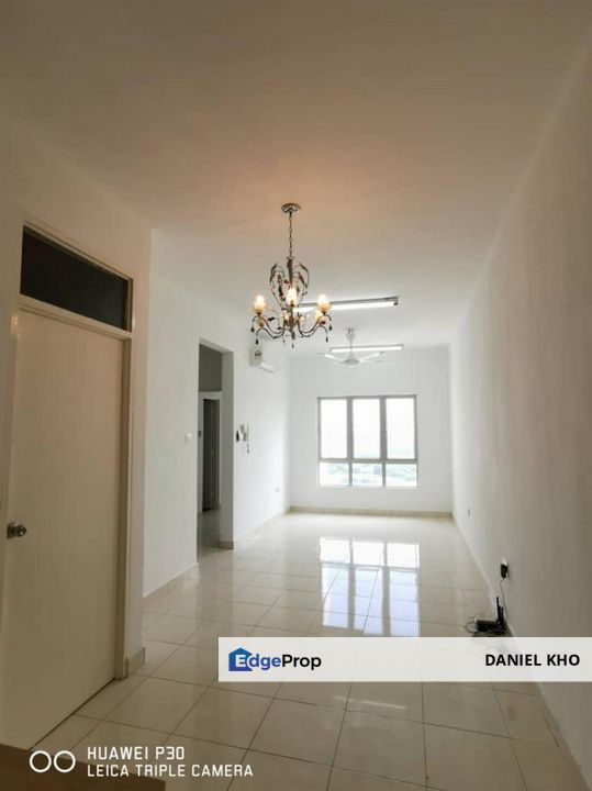 Metropolitan Square Damansara Perdana,  10 minutes to One Utama Shopping Mall, Selangor, Damansara Perdana