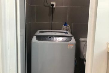 The Treez Jalil Residence