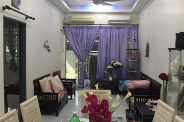 Taman Dato Hormat, Telok Panglima Garang