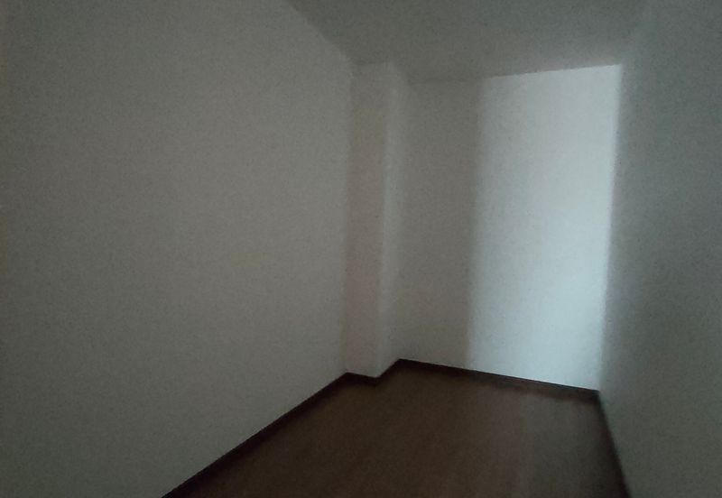 3 storey house Taman Puchong Legenda 