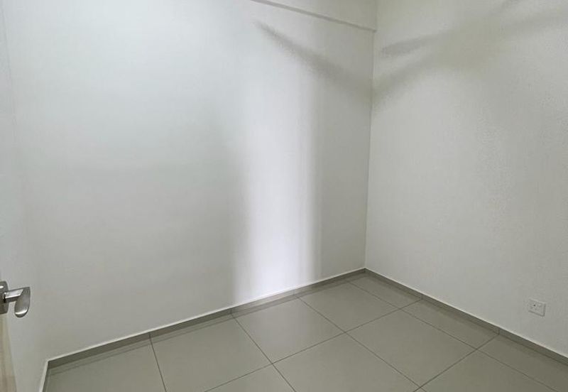 Gravit8 @ Klang South