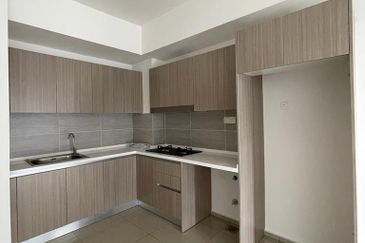 Gravit8 @ Klang South