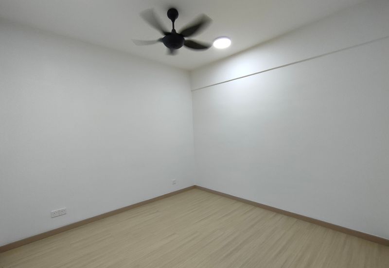 Gravit8 @ Klang South