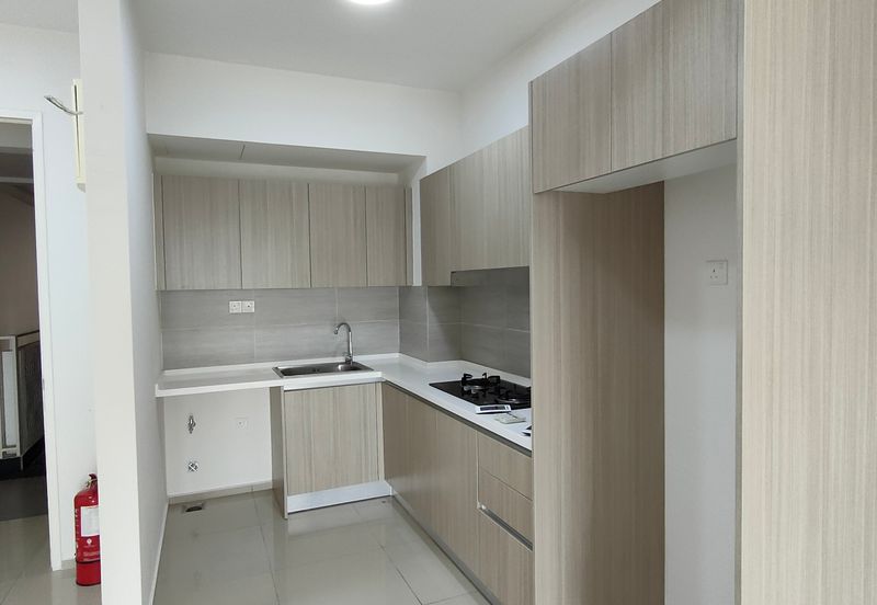 Gravit8 @ Klang South