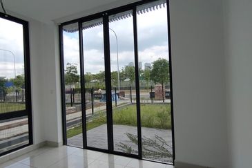 Taman Puchong Legenda