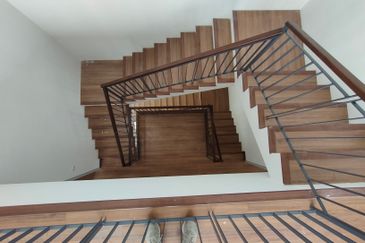 Taman Puchong Legenda