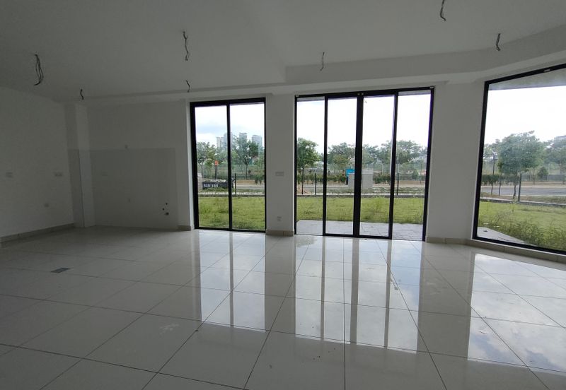 Taman Puchong Legenda