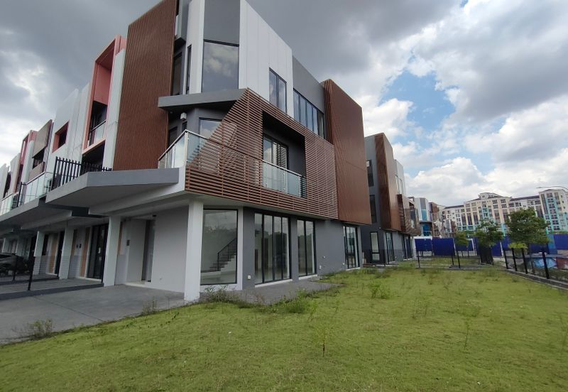 Taman Puchong Legenda