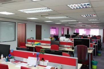 Taipan Business Centre, USJ 10
