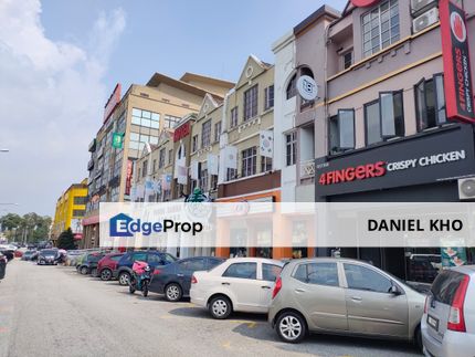 Ground floor shop Taipan Business Centre  USJ 10 Subang Jaya, Selangor, Subang Jaya
