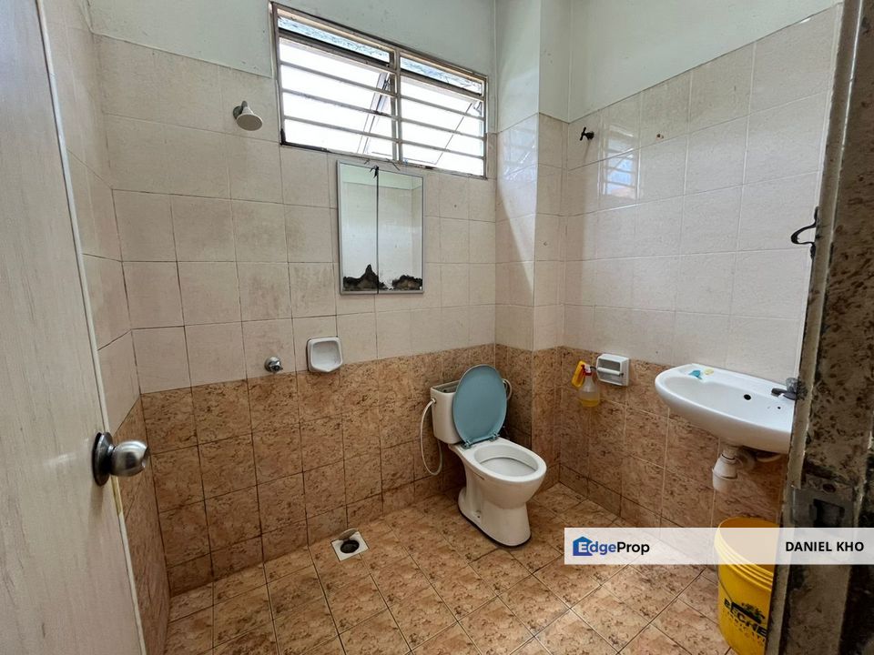 Corner house Taman Mutiara Subang , Selangor, Subang