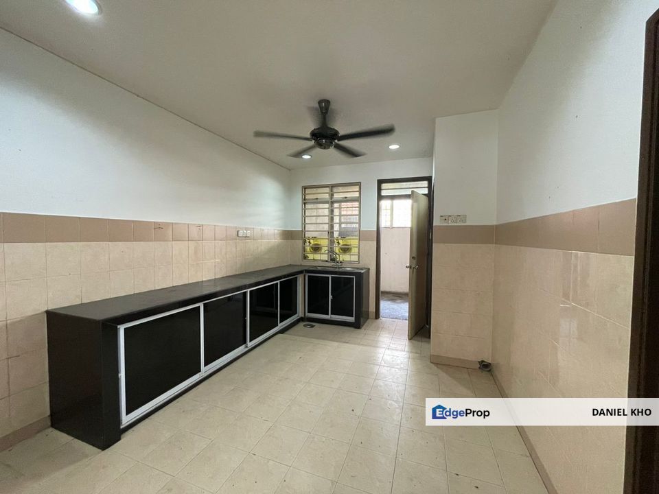 Double storey terraced house Bandar parklands Klang, Selangor, Klang