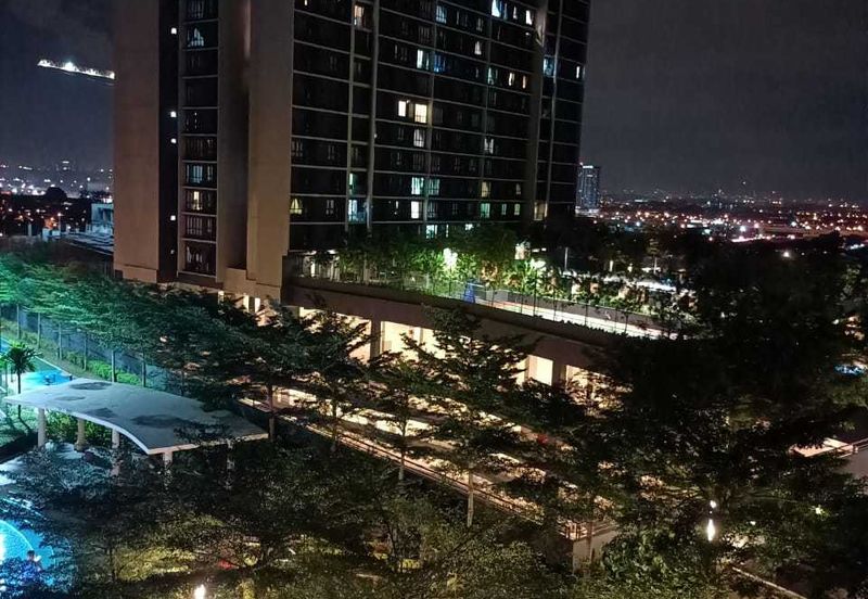 Gravit8 @ Klang South