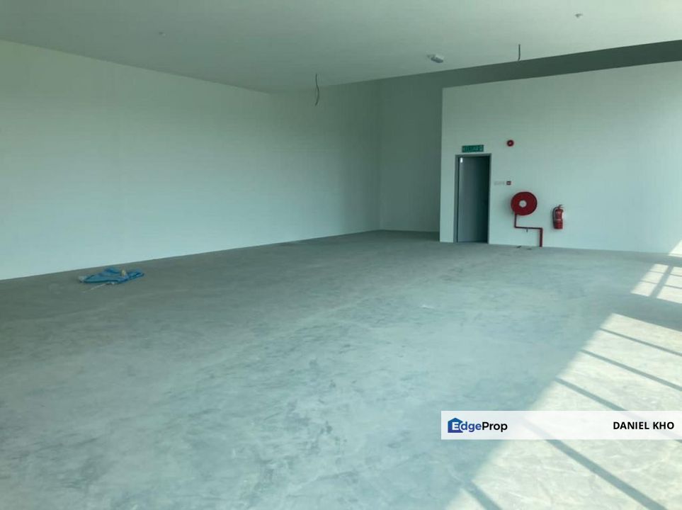 3 storey semi d factory Olak Lempit Banting , Selangor, Banting