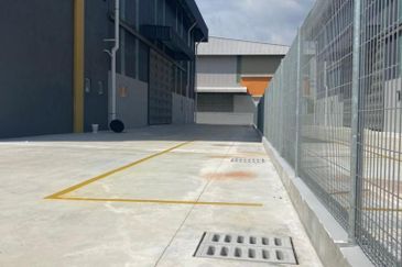 Kawasan Perindustrian Olak Lempit