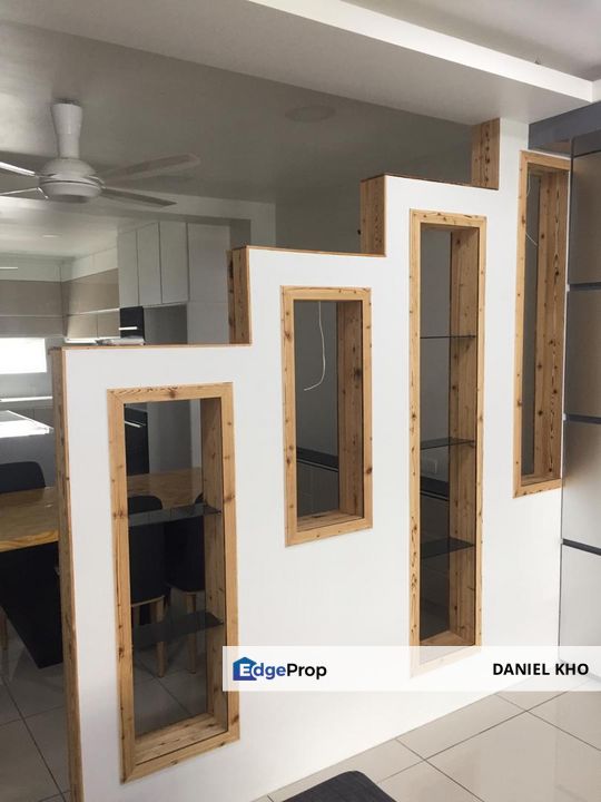 Sri Jaromas ( Zinnia Jaromas  ) , Selangor, Jenjarom