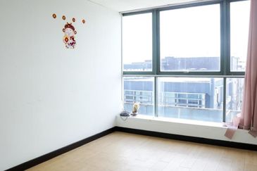 Taipan Business Centre, USJ 10